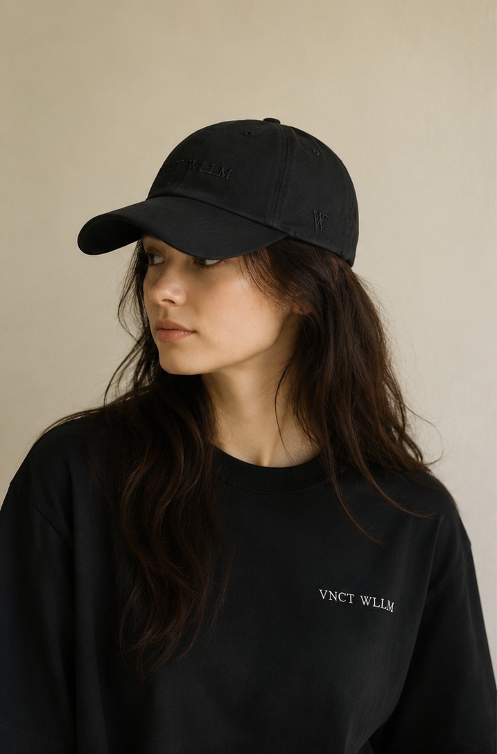 Élude - Cap in washed black, worn front and side view